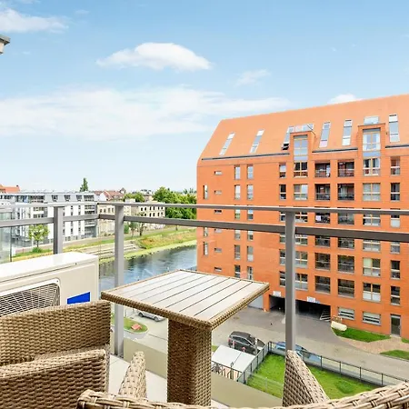 Lägenhet Staywin Riverfront Lofts