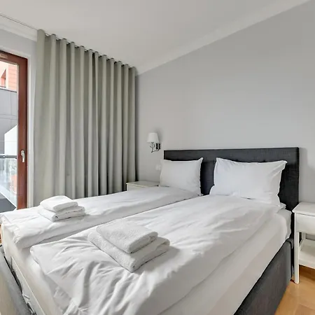 Staywin Riverfront Lofts Lägenhet