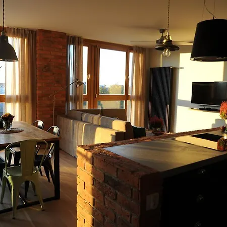 Staywin Riverfront Lofts Lägenhet Gdańsk