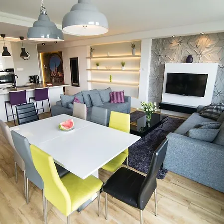 Lägenhet Staywin Riverfront Lofts *