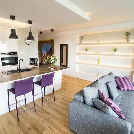 Lägenhet Staywin Riverfront Lofts